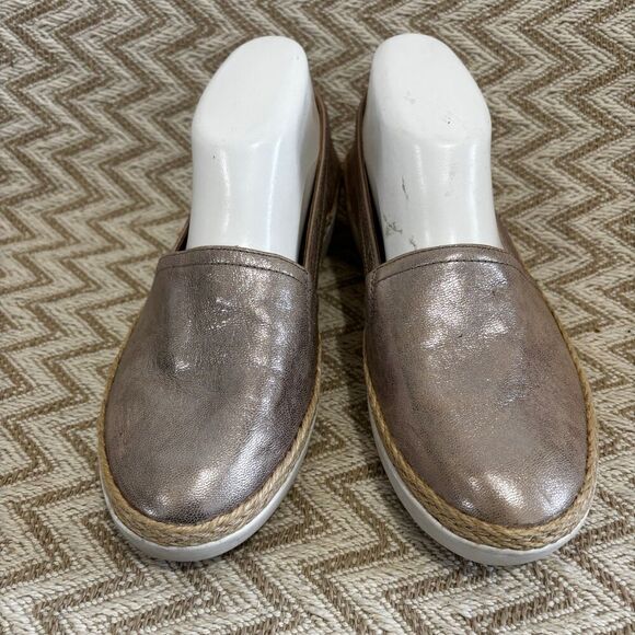 FitFlop Casa Leather Loafer Metallic Bronze - Picture 2 of 8